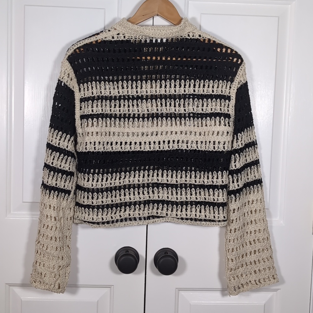Zara Black and Cream Striped Crochet Knit Shirt with Lapel Collar & Long Sleeves - Picture 5 of 5